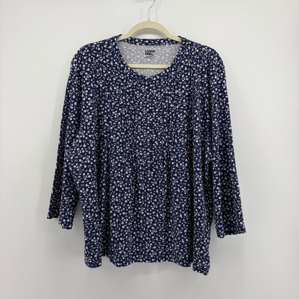 Lands End Womens XXL Navy Blue Floral Knit Top 3/4 Sleeve Pleated Button Front